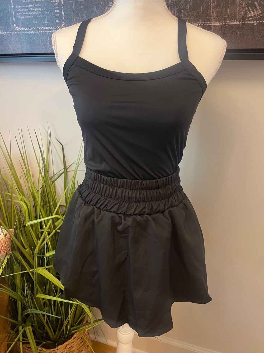 Women’s Black Elastic-Waist Romper Short Skirt